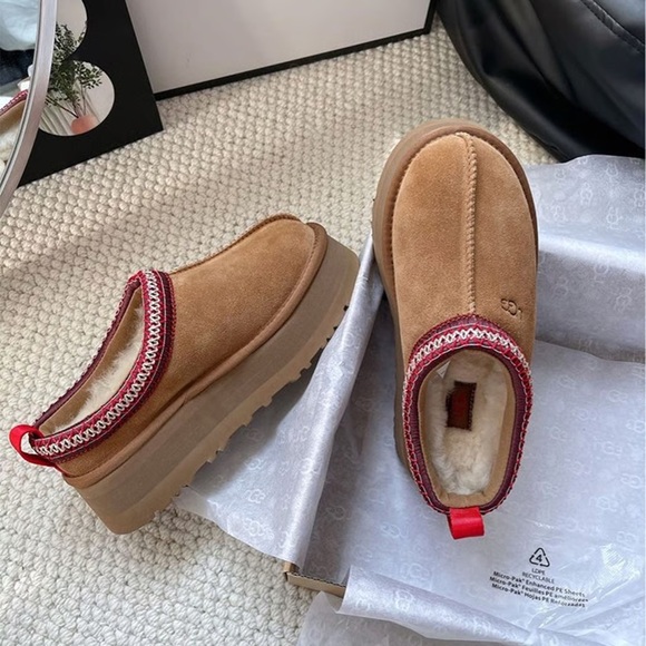 UGG TAZZ Platform Slippers Womens shoes Chestnut